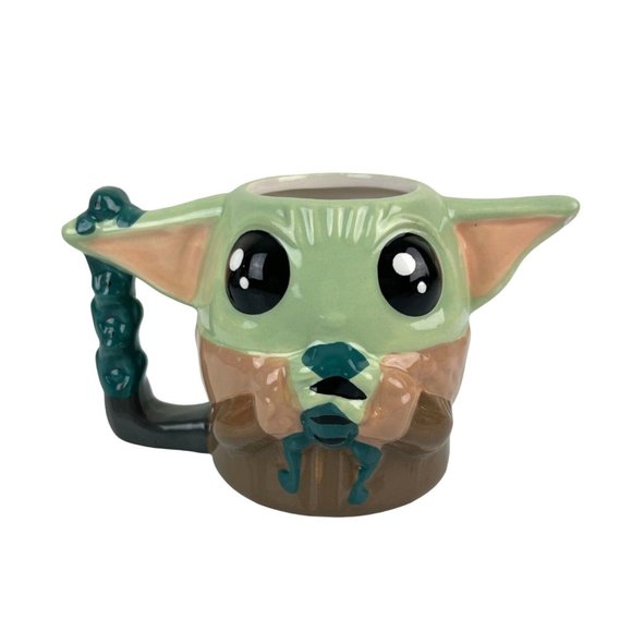 Star Wars Grogu Baby Yoda Mandolorian Holding Frog Ceramic Coffee Tea Mug - Picture 1 of 12